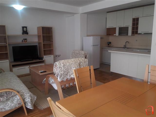 For rent lovely apartment at the beginning of Kapishtec
