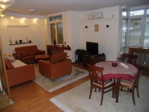 For rent a nice apartment 65m2 in center over Malaga