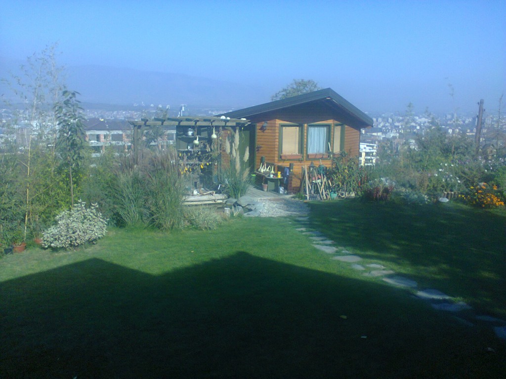 House water 150m2 and 1000m2 yard with view of Skopje