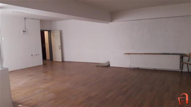 For rent office space 52m2 building to Mavrovka